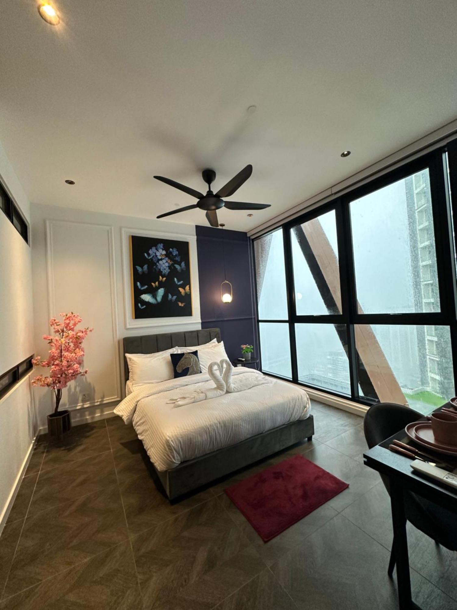 Skyline Homes By Scarletz Suites Klcc Kuala Lumpur Exteriör bild